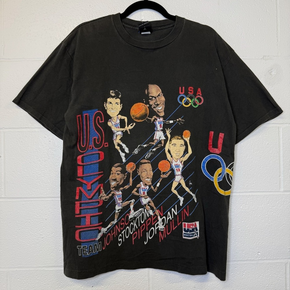 Vintage 90s Olympics Mens Dream Team USA Basketball T-Shirt M Jordan Pippen Bird